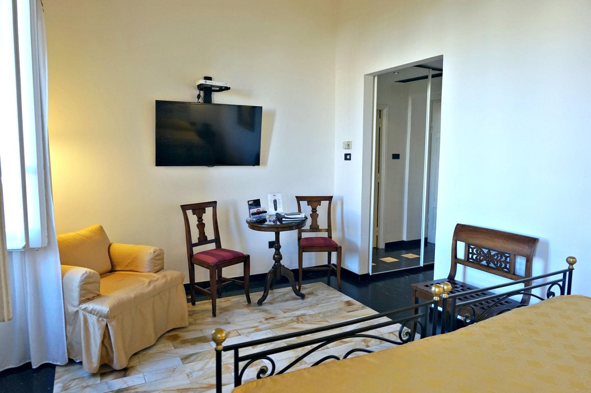 Hotel Tronas & Alghero