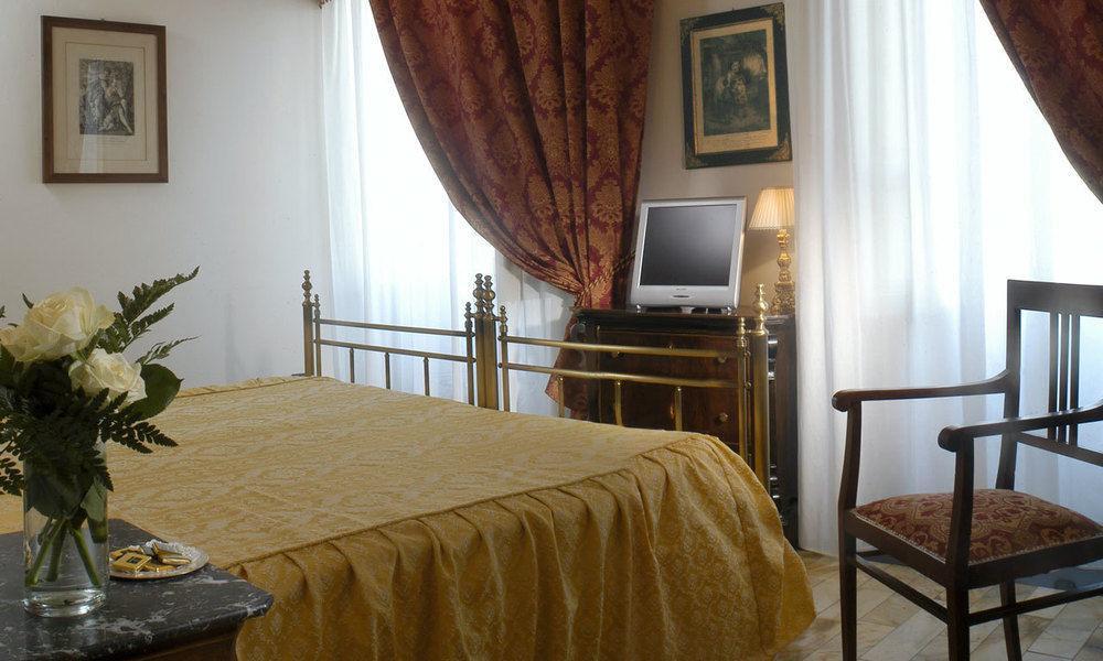 Tronas & 5* Alghero
